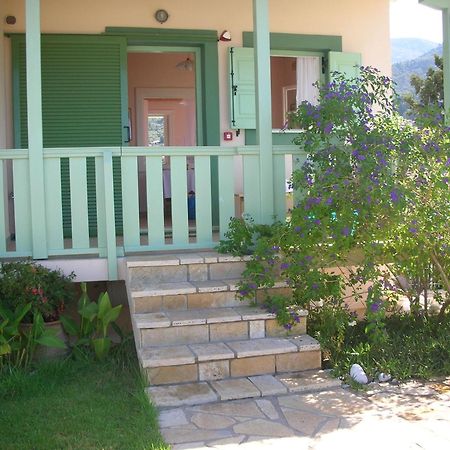 Deep Blue- Rosemary Sea View Apartment Agios Nikitas Exterior photo