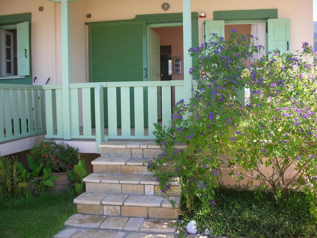 Deep Blue- Rosemary Sea View Apartment Agios Nikitas Exterior photo