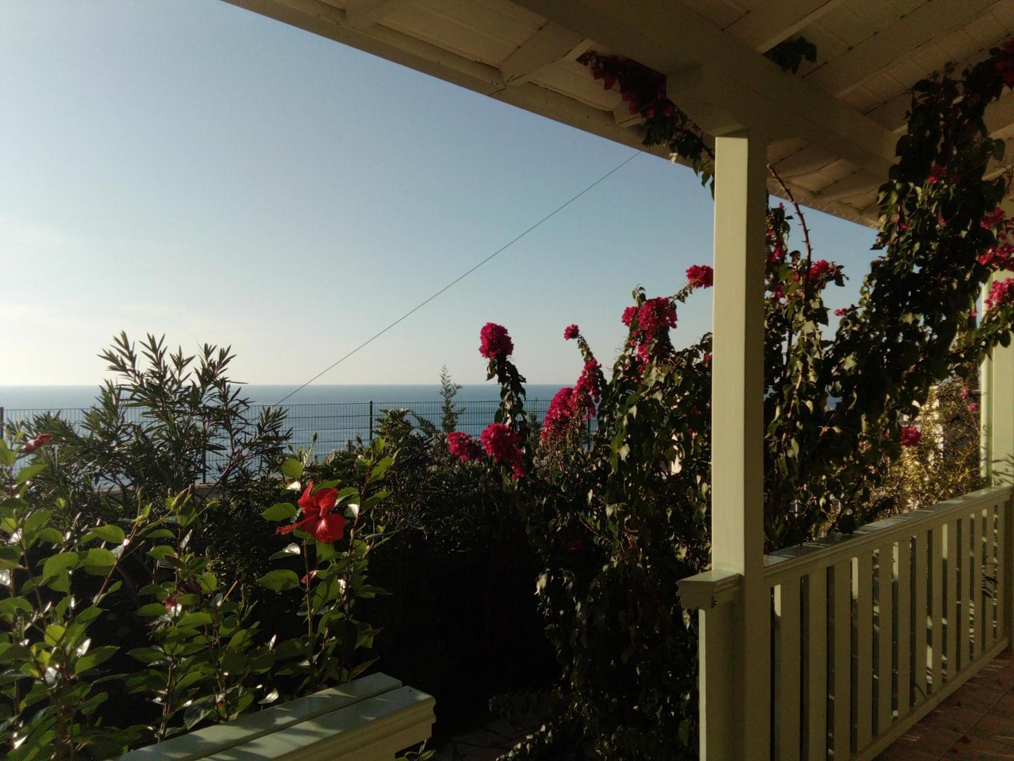 Deep Blue- Rosemary Sea View Apartment Agios Nikitas Exterior photo